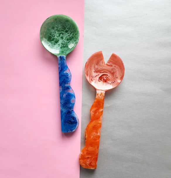 BB VIDA Resin Salad Servers (Orange and Blue)