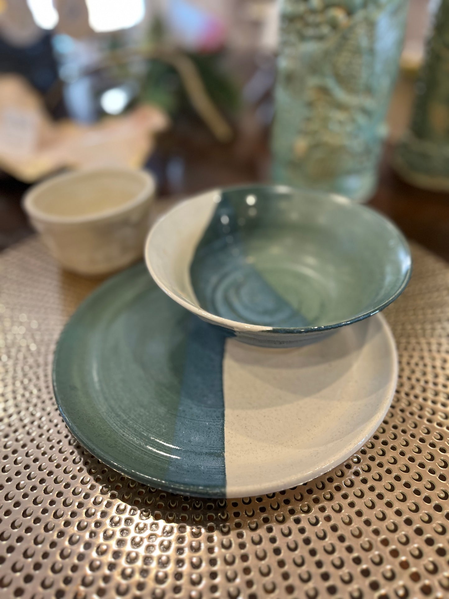 BW Two Tone Bowls