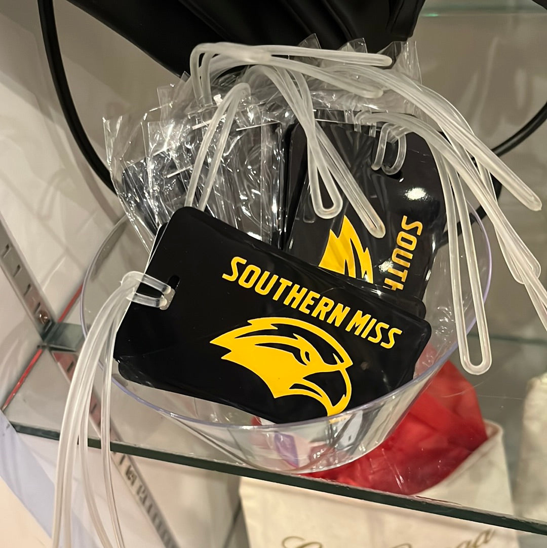 Collegiate luggage tag