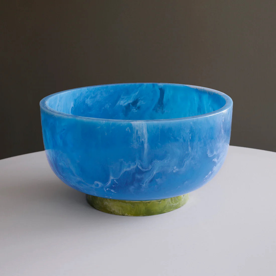 BB RESIN Rio Large Bowl with Base