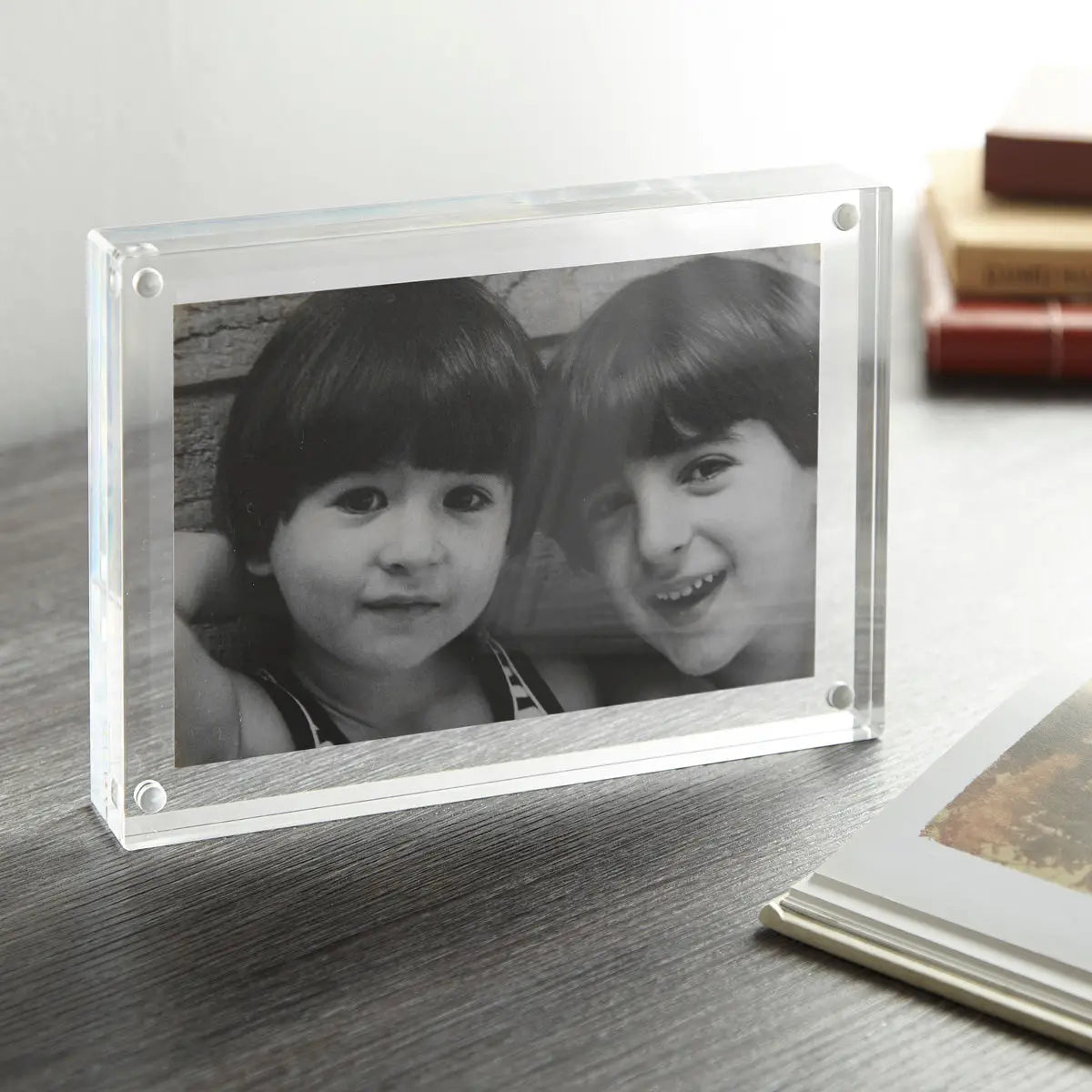 5 X 7 Magnetic Acrylic Picture Frame