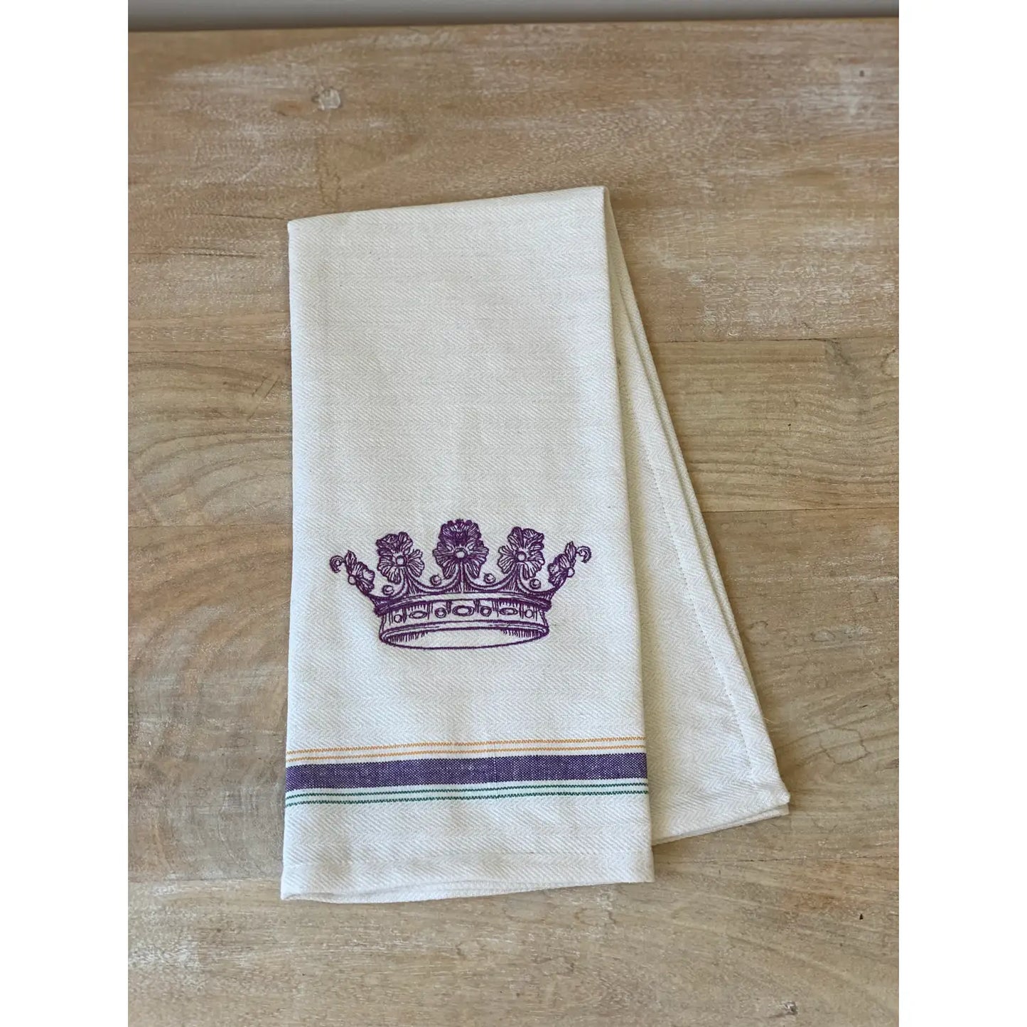 Queen of Carnival Hand Towel Cream/Purple 20x28