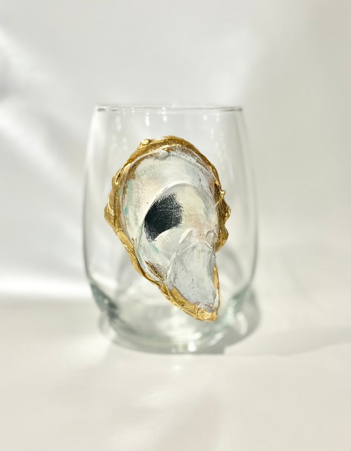 Hand Painted Oyster Stemless Wine Glass