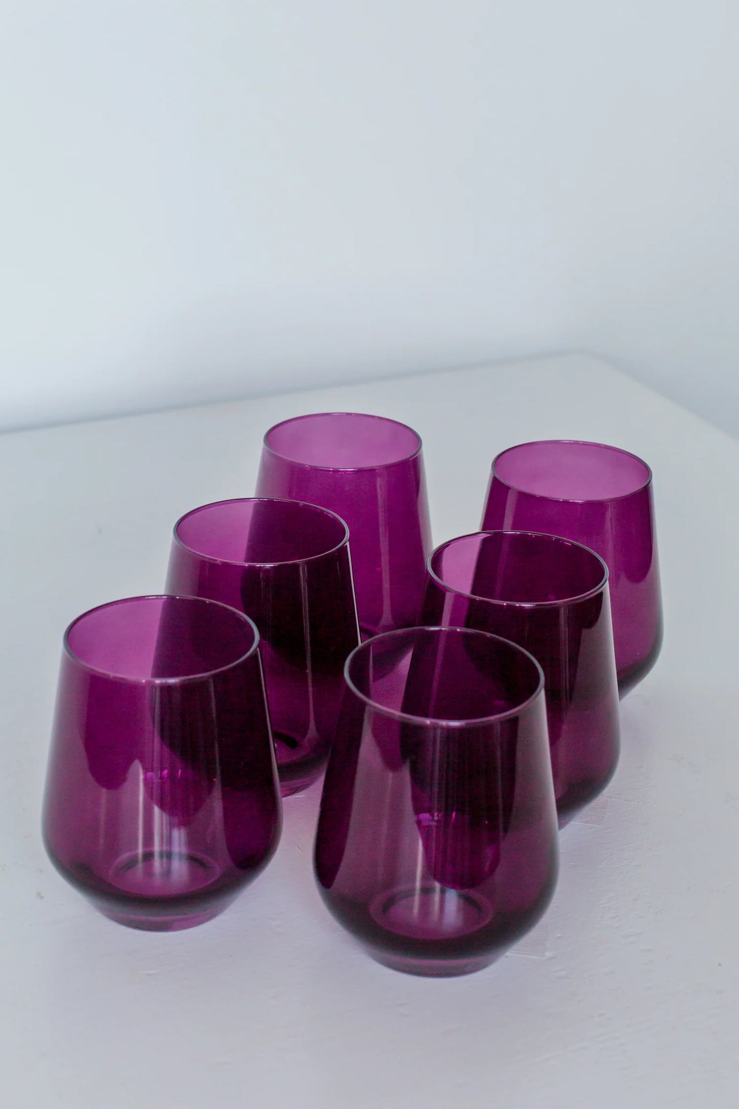 ESTELLE COLORED WINE STEMLESS