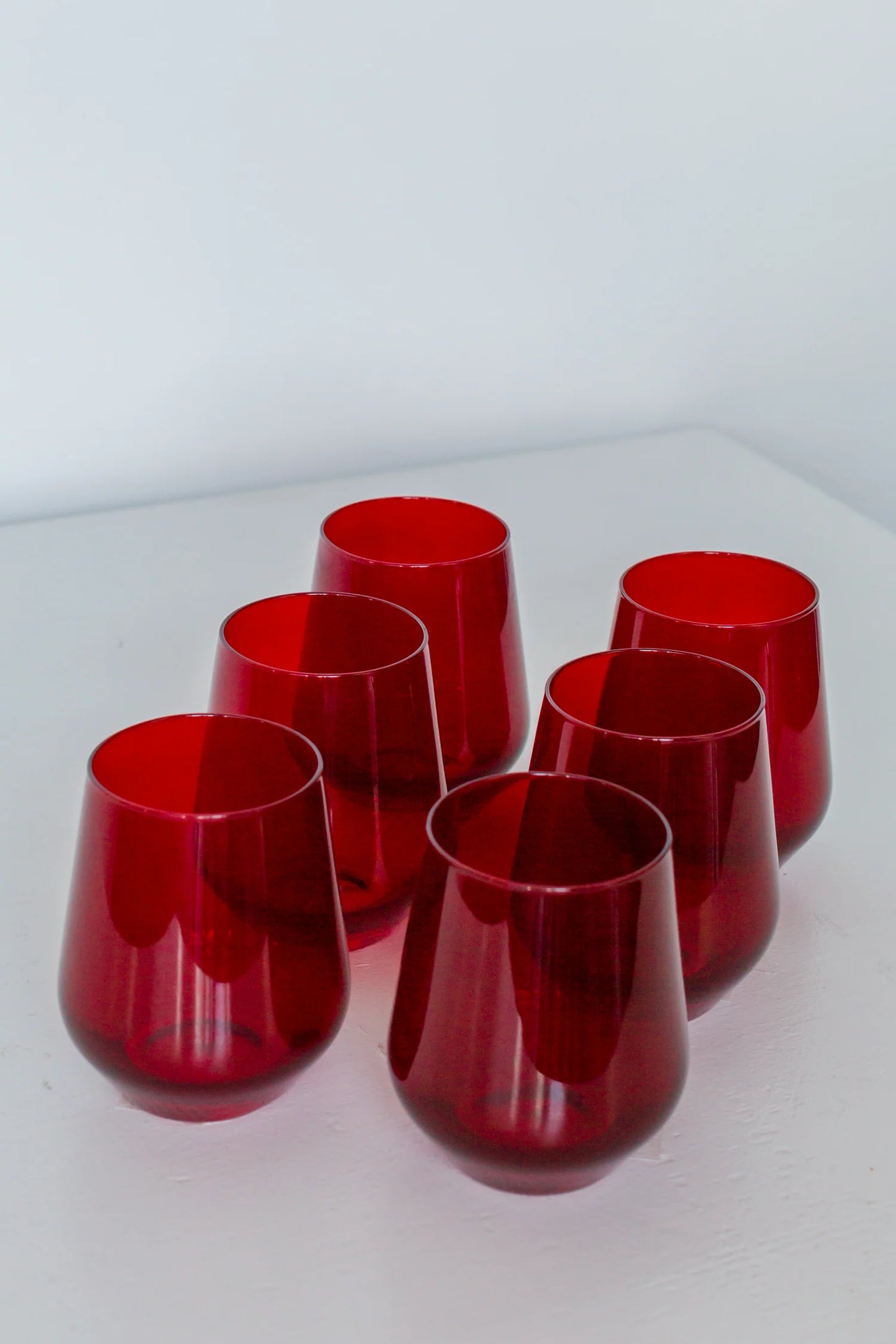 ESTELLE COLORED WINE STEMLESS